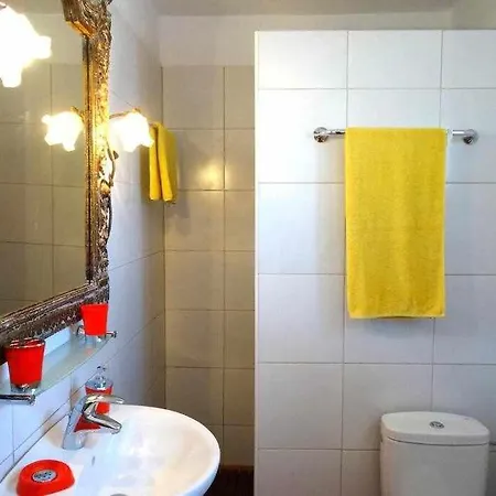 Casa Descanso Con Jacuzzi En Nyaraló *