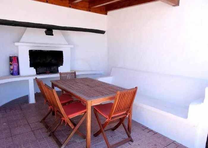 Casa Descanso Con Jacuzzi En Hébergement de vacances *